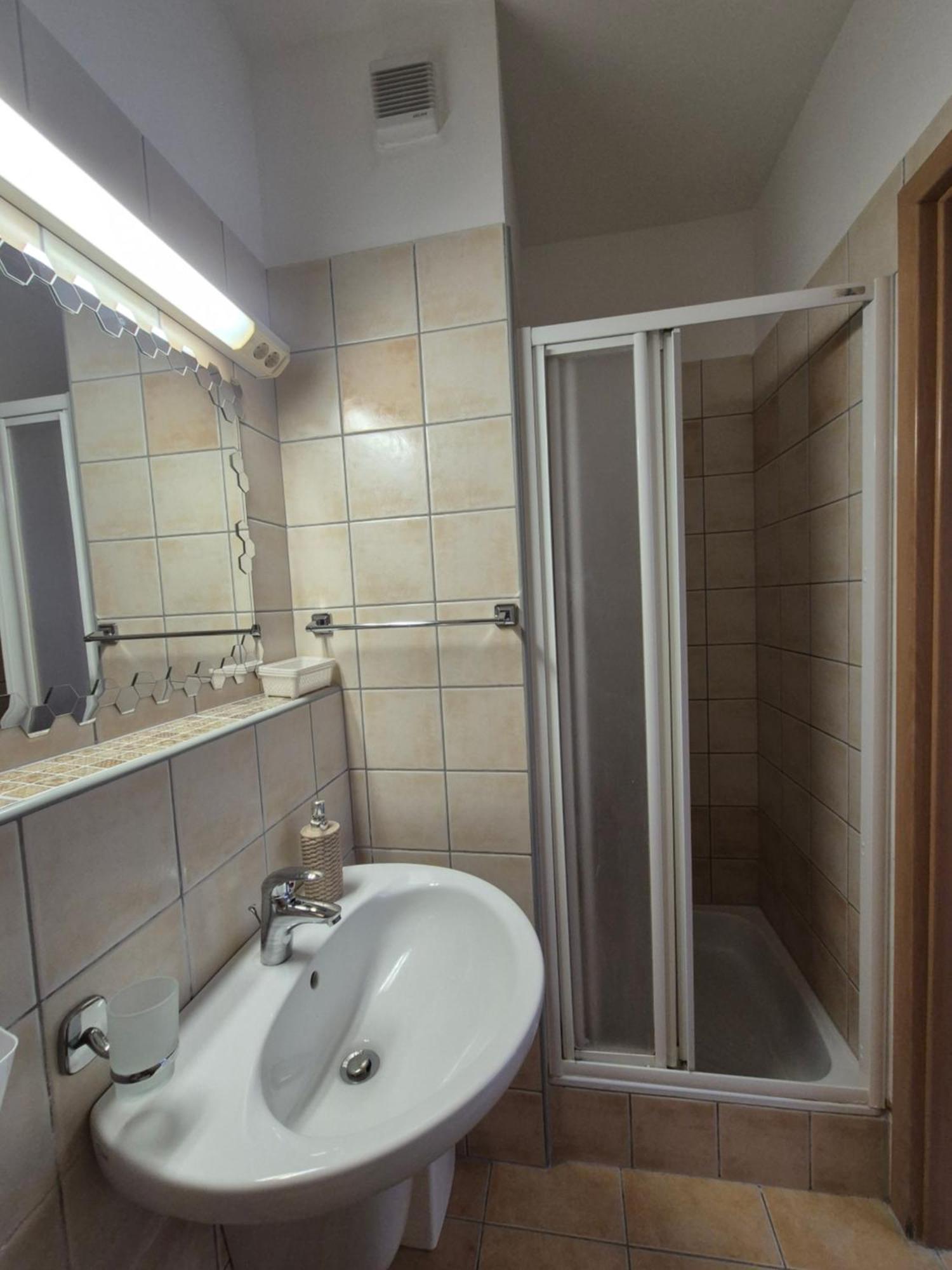 Manna Wellness Apartman ザラカロシュ エクステリア 写真